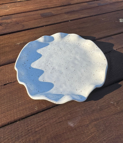 Assiette vagues moyennes Porcelaine M